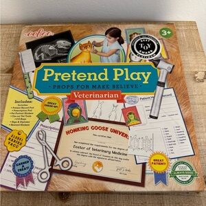Pretend Play Veterinarian Set